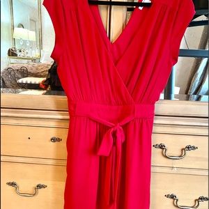 Red sleeveless dress